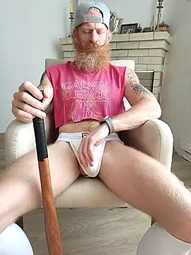 Snapshot of Gingerbeard40 chatting on November 8, 2025, 9:46 am Gingerbeard40 online show from November 8, 2025, 9:46 am