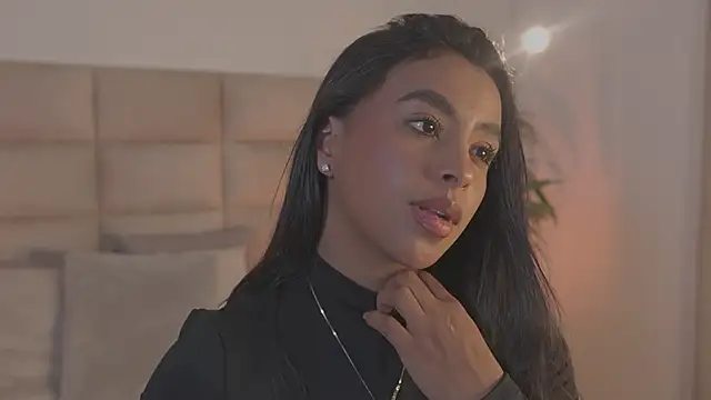 emma brooks1 online show from March 2, 2026, 7:54 pm