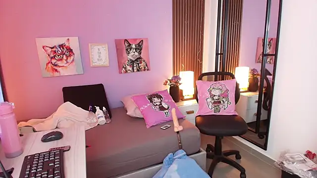 Snapshot of brigiitte_rohan chatting on November 12, 2025, 8:12 pm brigiitte rohan online show from November 12, 2025, 8:12 pm