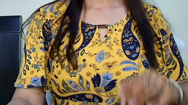 MIss-Naina online show from October 9, 2025, 8:15 am