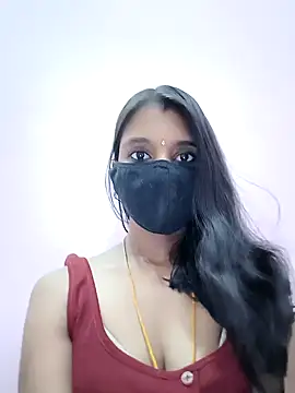 Snapshot of nishatamilmallu chatting on February 8, 2025, 5:29 am nishatamilmallu online show from February 8, 2025, 5:29 am