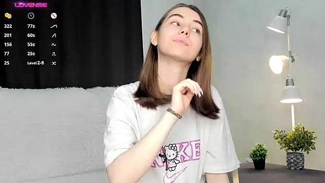 MeghanElson online show from March 12, 2025, 11:10 am