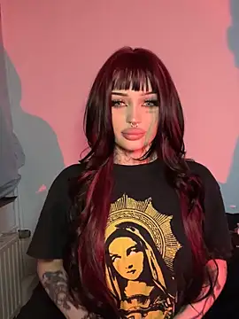 Snapshot of madelinexx chatting on October 7, 2025, 7:48 pm madelinexx online show from October 7, 2025, 7:48 pm