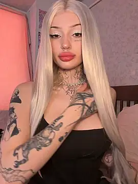 madelinexx online show from August 2, 2026, 9:29 am