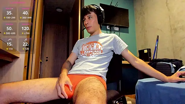 Snapshot of Huge_latin_cock chatting on July 3, 2026, 11:11 pm Huge latin cock online show from July 3, 2026, 11:11 pm