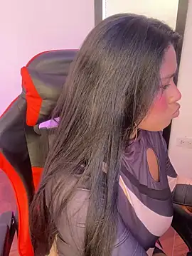 hurren pasha online show from December 11, 2024, 7:46 pm