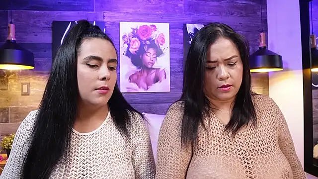 Snapshot of DanyAndAlexa chatting on November 29, 2025, 12:49 pm DanyAndAlexa online show from November 29, 2025, 12:49 pm