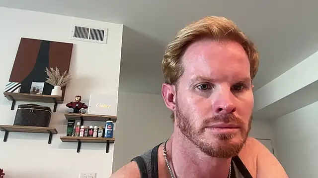 Snapshot of crossfitterguy87 chatting on April 15, 2026, 8:42 pm crossfitterguy87 online show from April 15, 2026, 8:42 pm