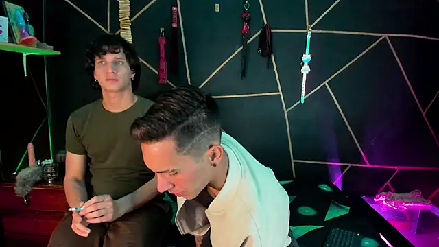 MillersKink online show from November 30, 2025, 3:07 am