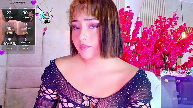 Snapshot of KimVelezz chatting on June 23, 2026, 7:12 pm KimVelezz online show from June 23, 2026, 7:12 pm