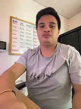 Snapshot of ahntony__69 chatting on April 30, 2026, 6:31 am ahntony 69 online show from April 30, 2026, 6:31 am