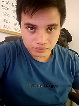 ahntony  69 online show from November 4, 2025, 5:44 am