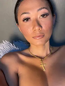 thai-dreamgirl online show from November 3, 2025, 10:57 pm