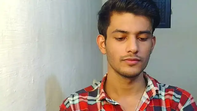 kingkartik7 online show from November 5, 2025, 5:16 pm