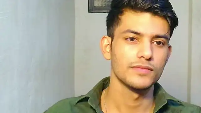 kingkartik7 online show from December 18, 2025, 3:16 pm