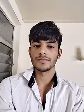 Snapshot of kingkartik7 chatting on February 25, 2025, 6:12 pm kingkartik7 online show from February 25, 2025, 6:12 pm