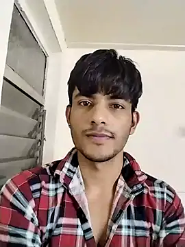 Snapshot of kingkartik7 chatting on March 5, 2025, 8:21 pm kingkartik7 online show from March 5, 2025, 8:21 pm