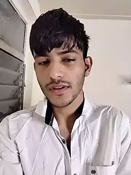 Snapshot of kingkartik7 chatting on February 23, 2025, 5:50 pm kingkartik7 online show from February 23, 2025, 5:50 pm