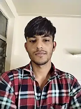 Snapshot of kingkartik7 chatting on February 19, 2025, 7:05 pm kingkartik7 online show from February 19, 2025, 7:05 pm