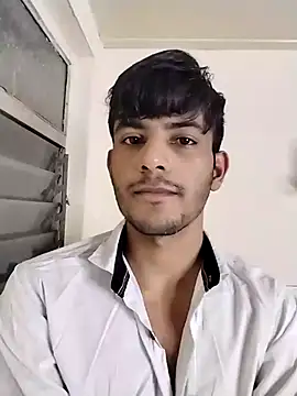 Snapshot of kingkartik7 chatting on February 24, 2025, 6:47 pm kingkartik7 online show from February 24, 2025, 6:47 pm