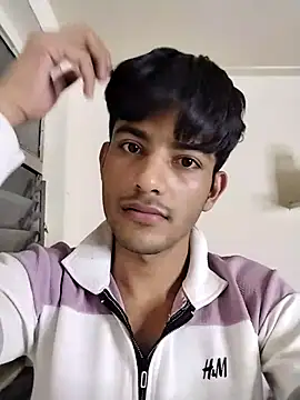 Snapshot of kingkartik7 chatting on March 2, 2025, 11:06 pm kingkartik7 online show from March 2, 2025, 11:06 pm