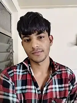 Snapshot of kingkartik7 chatting on February 27, 2025, 6:42 pm kingkartik7 online show from February 27, 2025, 6:42 pm