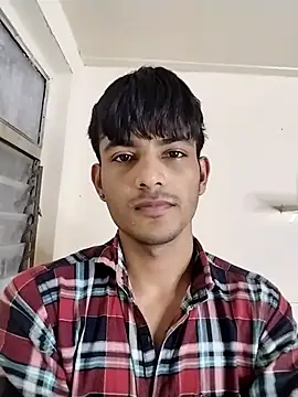 Snapshot of kingkartik7 chatting on February 20, 2025, 12:36 pm kingkartik7 online show from February 20, 2025, 12:36 pm