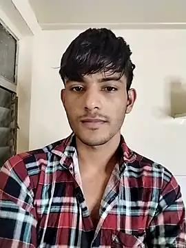 Snapshot of kingkartik7 chatting on February 21, 2025, 6:59 pm kingkartik7 online show from February 21, 2025, 6:59 pm