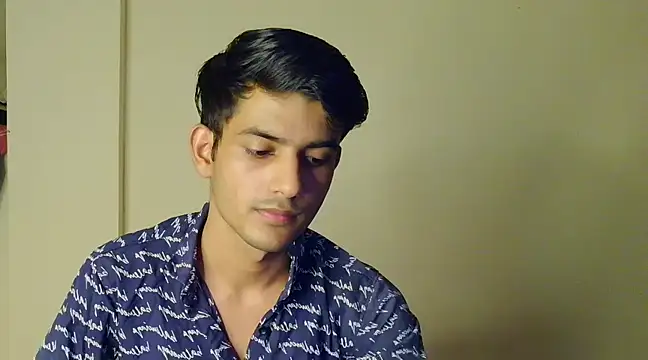 Snapshot of kingkartik7 chatting on March 12, 2025, 4:35 pm kingkartik7 online show from March 12, 2025, 4:35 pm