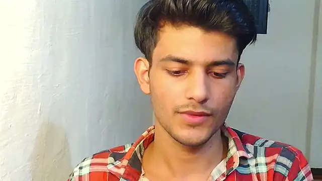 Snapshot of kingkartik7 chatting on October 7, 2025, 5:47 pm kingkartik7 online show from October 7, 2025, 5:47 pm