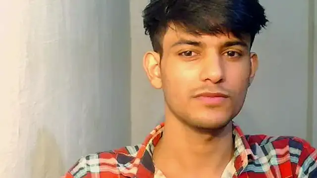 Snapshot of kingkartik7 chatting on October 1, 2025, 5:17 pm kingkartik7 online show from October 1, 2025, 5:17 pm
