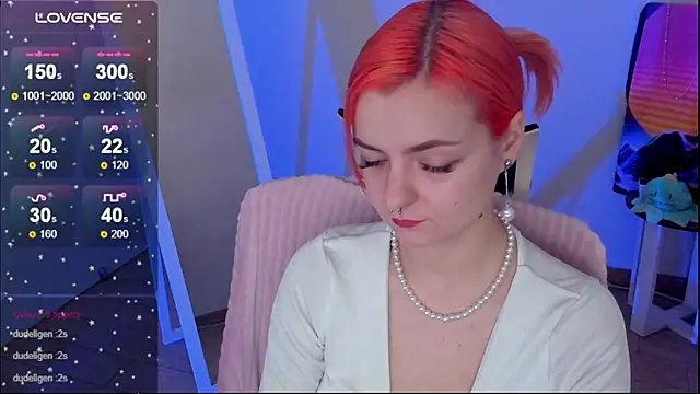 Fire Bestie online show from November 8, 2025, 1:47 pm