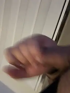 Snapshot of derFickerali chatting on December 12, 2024, 9:26 pm derFickerali online show from December 12, 2024, 9:26 pm