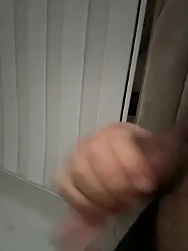 Snapshot of derFickerali chatting on September 28, 2025, 2:29 am derFickerali online show from September 28, 2025, 2:29 am