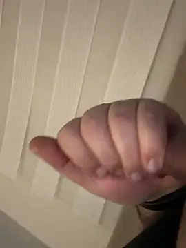 Snapshot of derFickerali chatting on January 20, 2025, 12:36 am derFickerali online show from January 20, 2025, 12:36 am