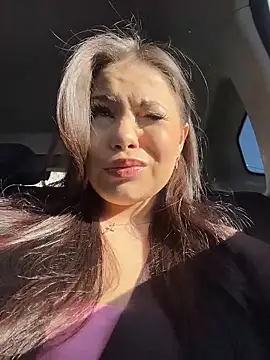 Chloe  Moon online show from May 2, 2026, 2:00 pm