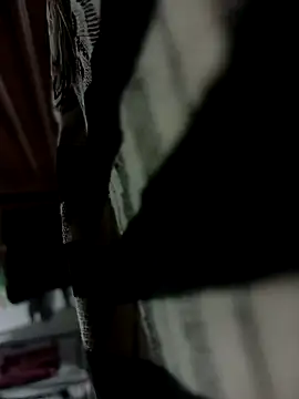 Snapshot of nikini1621 chatting on October 30, 2025, 8:17 pm nikini1621 online show from October 30, 2025, 8:17 pm