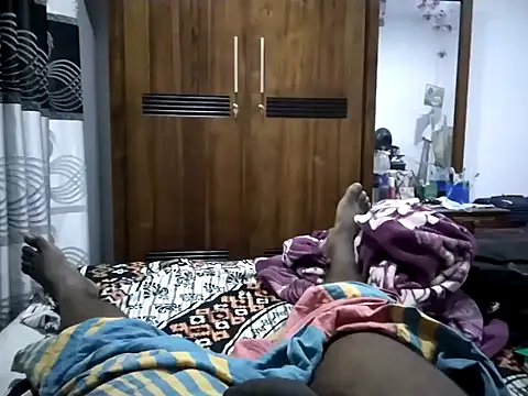 Snapshot of nikini1621 chatting on December 5, 2025, 5:11 pm nikini1621 online show from December 5, 2025, 5:11 pm