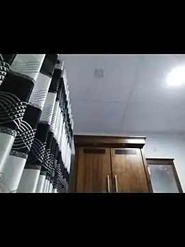 nikini1621 online show from February 22, 2026, 4:30 pm