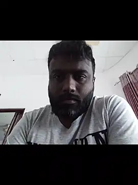 Snapshot of nikini1621 chatting on May 23, 2026, 3:49 am nikini1621 online show from May 23, 2026, 3:49 am