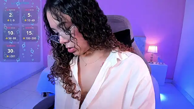 LunaRose5 online show from March 8, 2025, 3:39 am