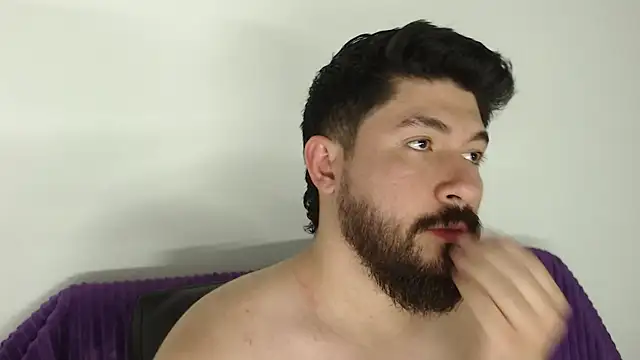 Snapshot of Galit_g chatting on December 21, 2025, 8:42 pm Galit g online show from December 21, 2025, 8:42 pm