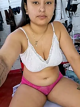 Snapshot of sariitha_sw chatting on July 11, 2026, 2:28 pm sariitha sw online show from July 11, 2026, 2:28 pm