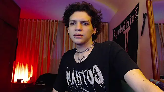 Snapshot of Soul_cursed_boy chatting on February 5, 2025, 2:29 am Soul cursed boy online show from February 5, 2025, 2:29 am