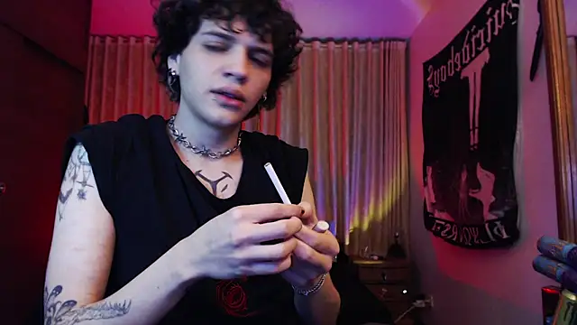 Snapshot of Soul_cursed_boy chatting on February 8, 2025, 6:12 am Soul cursed boy online show from February 8, 2025, 6:12 am