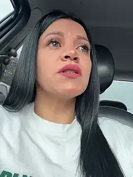 Snapshot of Milff_parkerrr chatting on February 22, 2025, 1:13 pm Milff parkerrr online show from February 22, 2025, 1:13 pm