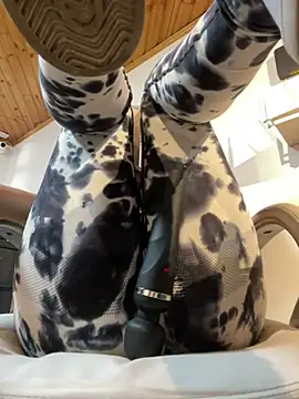 Snapshot of Milff_parkerrr chatting on March 7, 2025, 5:49 pm Milff parkerrr online show from March 7, 2025, 5:49 pm