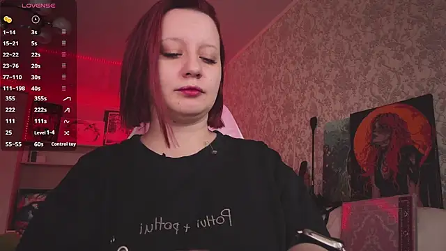 Dani RedheaDevil online show from July 29, 2026, 4:06 pm
