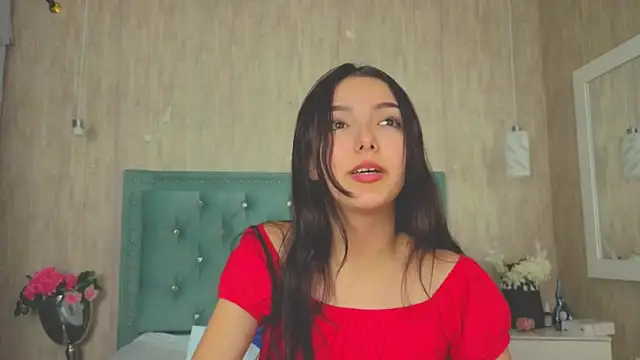 Snapshot of Marcelaa_fox chatting on October 7, 2025, 9:49 pm Marcelaa fox online show from October 7, 2025, 9:49 pm