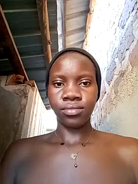 Black juicy24 online show from May 4, 2026, 5:11 am